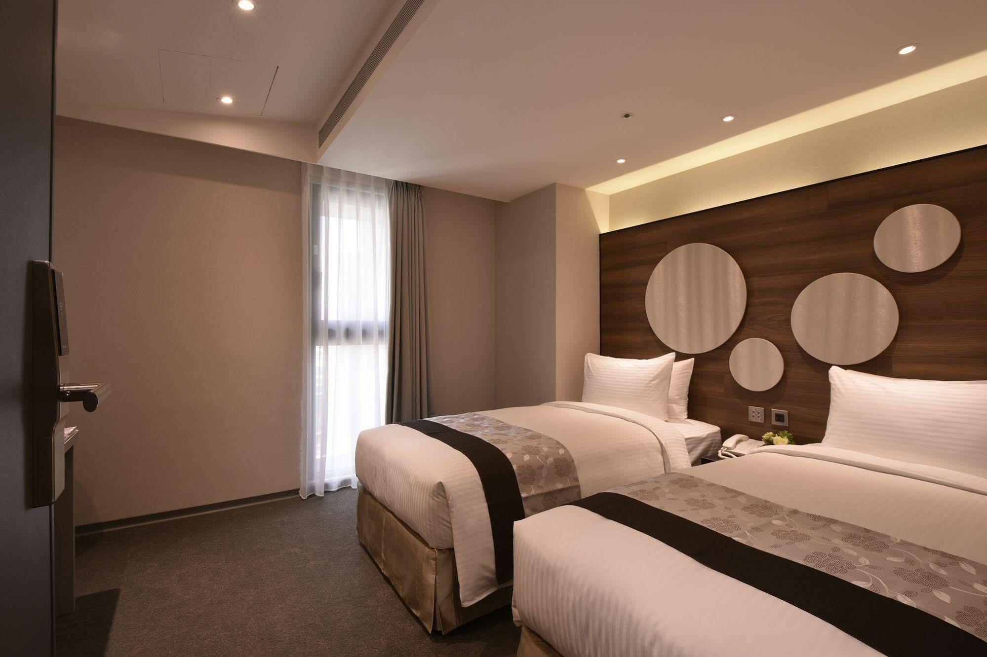 Green World Songshan Taipei Exterior photo